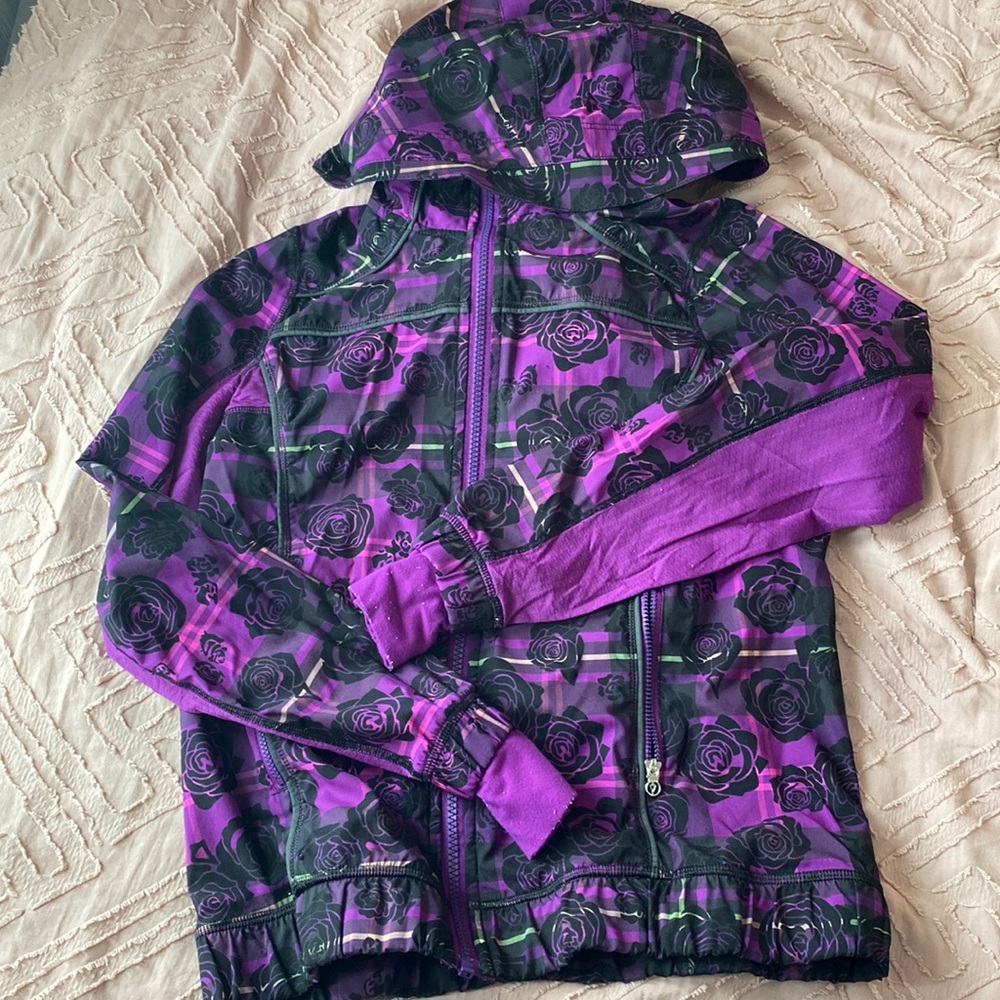 Ivivva zip up